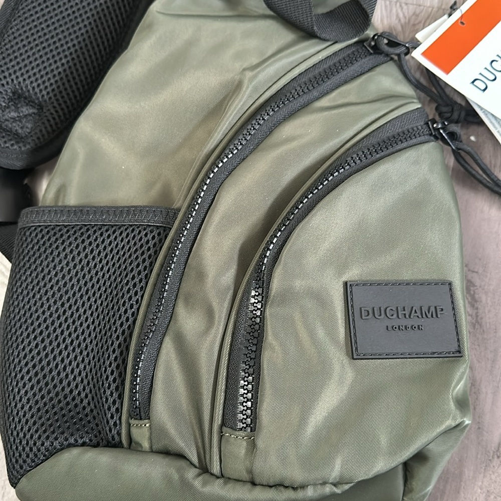 NWT Duchamp Unisex Sling bag - Picture 4 of 10